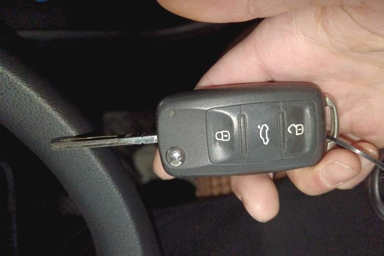 Used Skoda Rapid Spaceback 2018 1.6L Manual Standard Edition Vehicle Key
