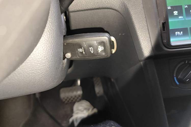 Used Skoda Rapid Spaceback 2018 1.6L Automatic Comfort Edition Vehicle Key