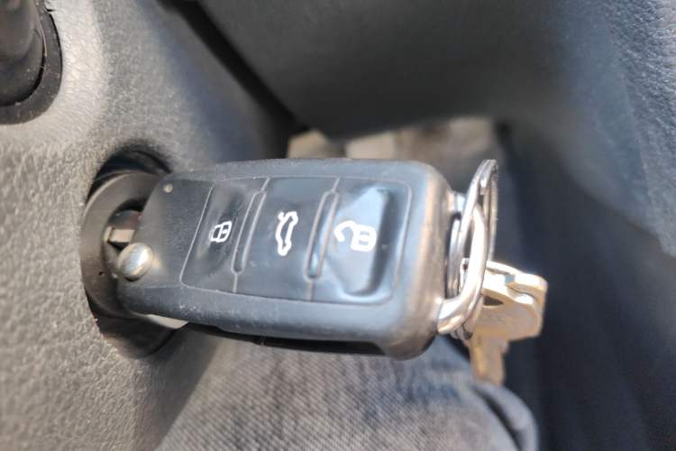 Used Skoda Rapid Spaceback 2018 1.4L Manual Standard Edition Vehicle Key