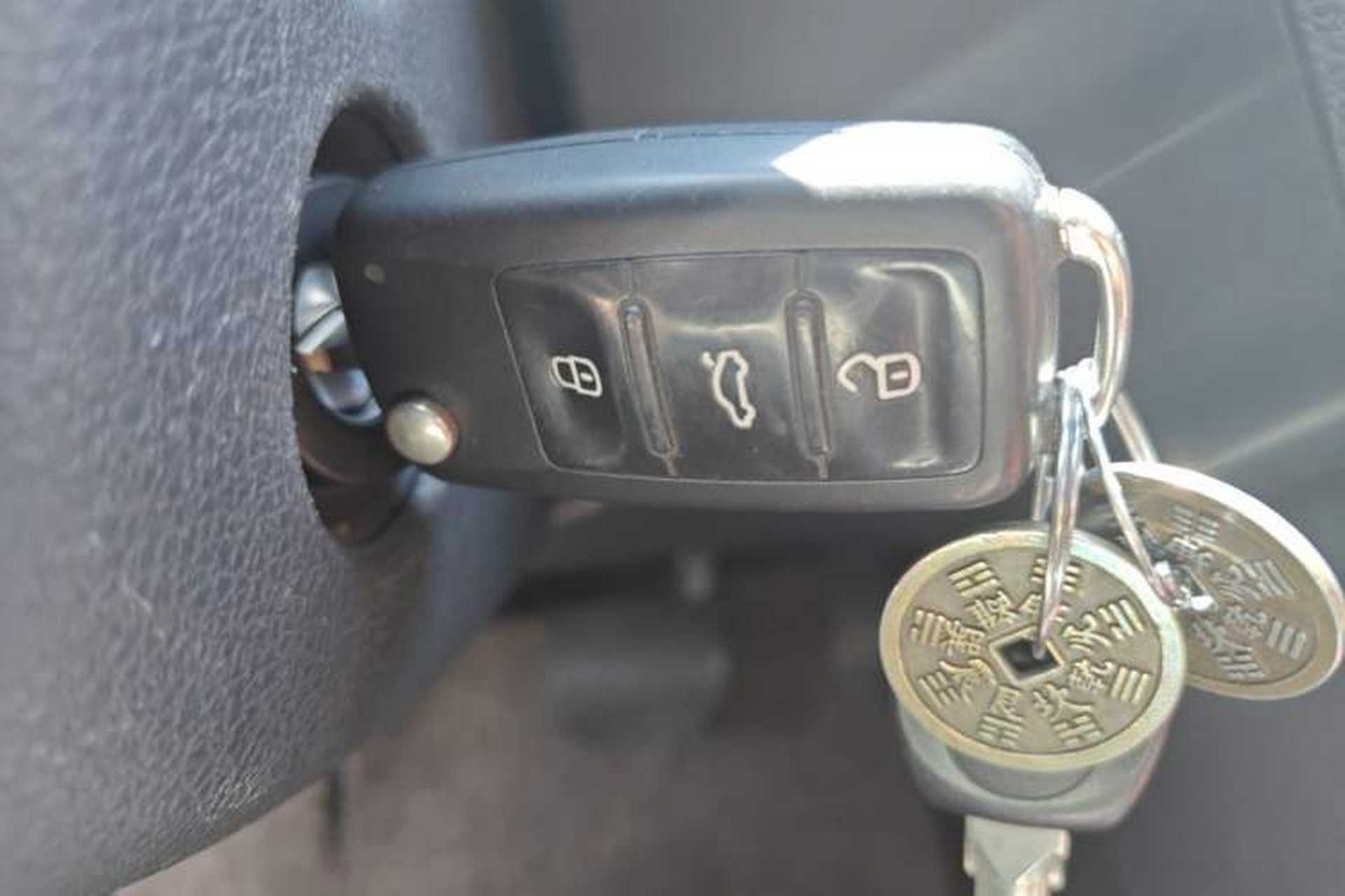Used Skoda Rapid Spaceback 2018 1.6L Automatic Comfort Edition Vehicle Key