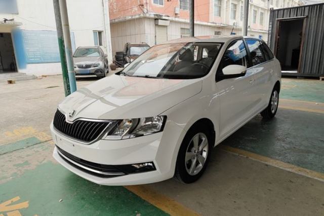 Used Skoda Rapid Spaceback 2018 1.6L Automatic Comfort Edition