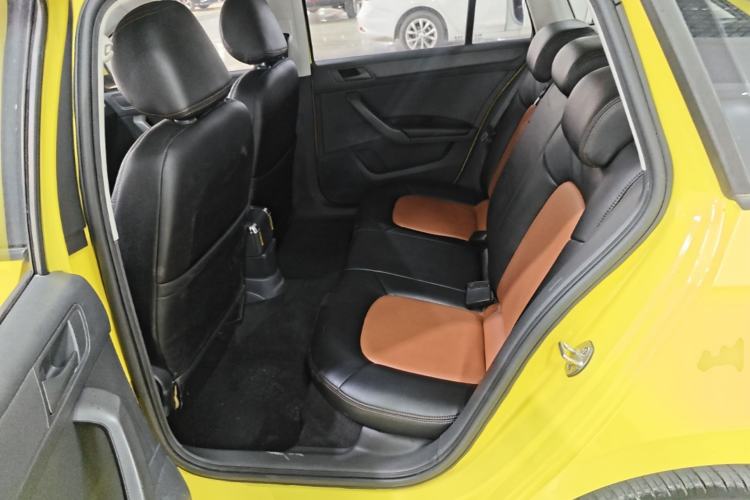 Used Skoda Rapid Spaceback 2018 1.4L Manual Standard Edition Left Rear Seat