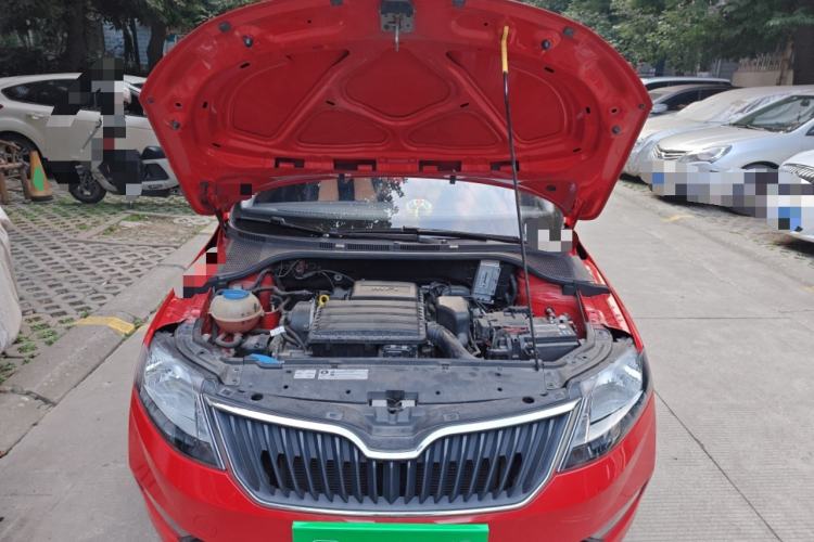 Used Skoda Rapid Spaceback 2019 1.5L Automatic Comfort Edition Engine Bay
