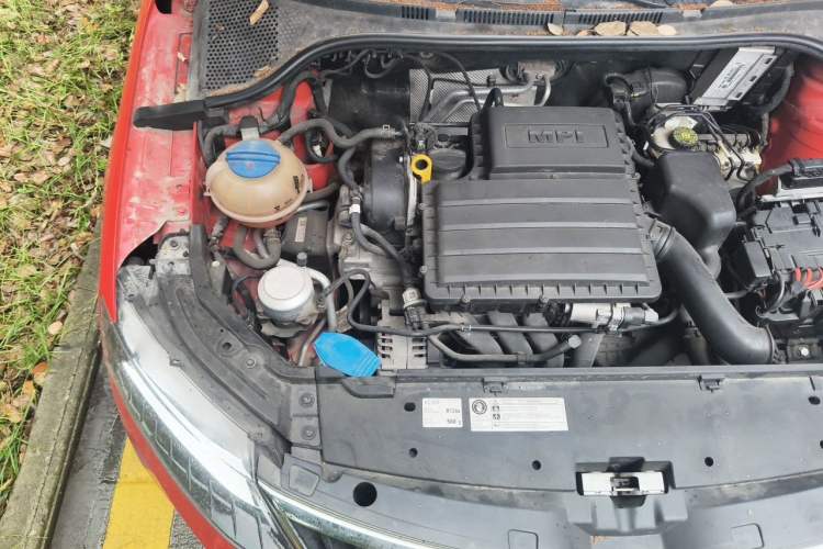 Used Skoda Rapid Spaceback 2019 1.5L Automatic Comfort Edition Engine Bay Right