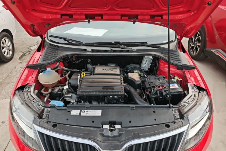 Used Skoda Rapid Spaceback 2019 1.5L Automatic Comfort Edition Engine Bay