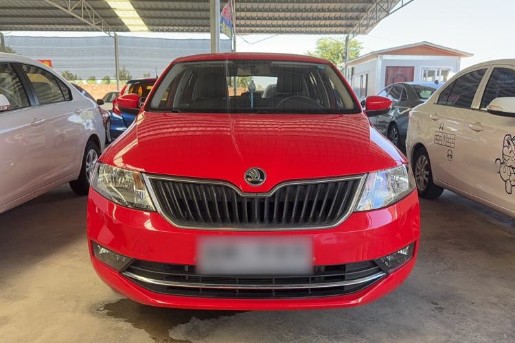 Used Skoda Rapid Spaceback 2019 Revised Version 1.5L Automatic Comfort Edition China V Standard Exterior 1