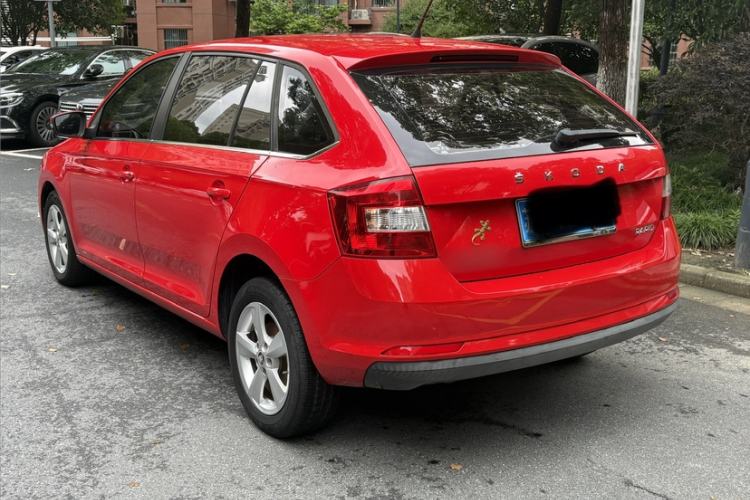 Used Skoda Rapid Spaceback 2019 Revised Version 1.5L Automatic Comfort Edition China VI Standard Exterior 4