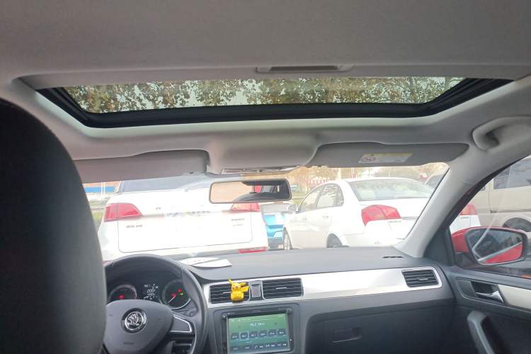 Used Skoda Rapid Spaceback 2019 1.5L Automatic Comfort Edition Headliner
