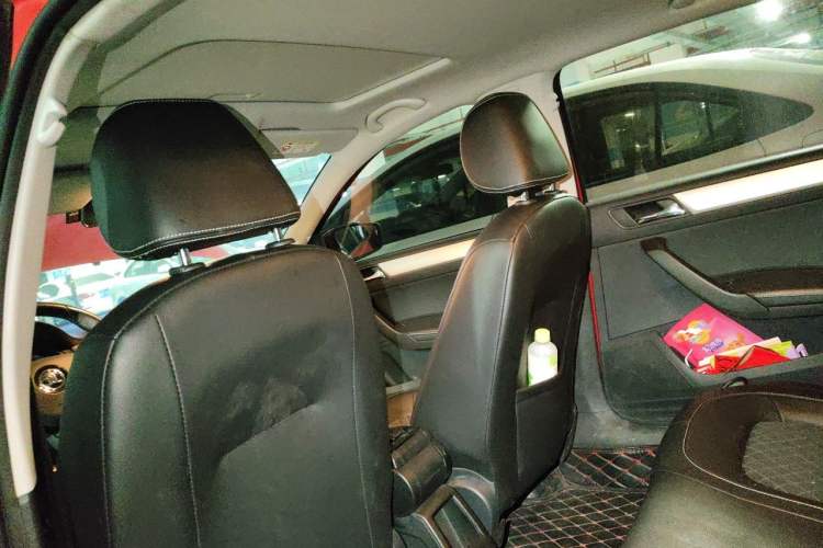 Used Skoda Rapid Spaceback 2019 1.5L Automatic Comfort Edition Headliner