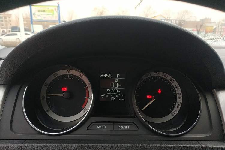 Used Skoda Rapid Spaceback 2019 1.5L Automatic Comfort Edition Instrument Cluster