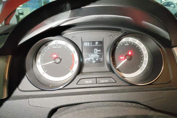 Used Skoda Rapid Spaceback 2019 1.5L Automatic Comfort Edition Instrument Cluster