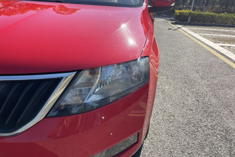Used Skoda Rapid Spaceback 2019 Revised Version 1.5L Automatic Comfort Edition China VI Standard Left Front Headlight