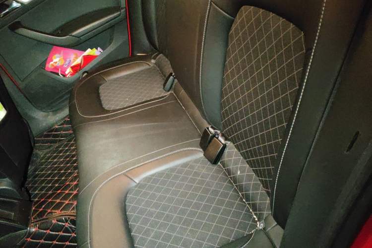 Used Skoda Rapid Spaceback 2019 1.5L Automatic Comfort Edition Left Rear Seat