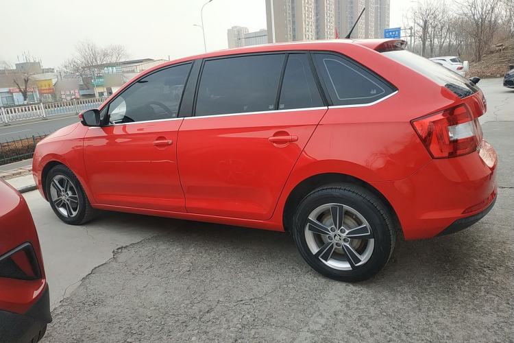 Used Skoda Rapid Spaceback 2019 1.5L Automatic Comfort Edition Left Side