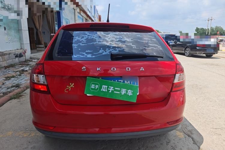 Used Skoda Rapid Spaceback 2019 Revised Version 1.5L Automatic Comfort Edition China VI Standard Rear