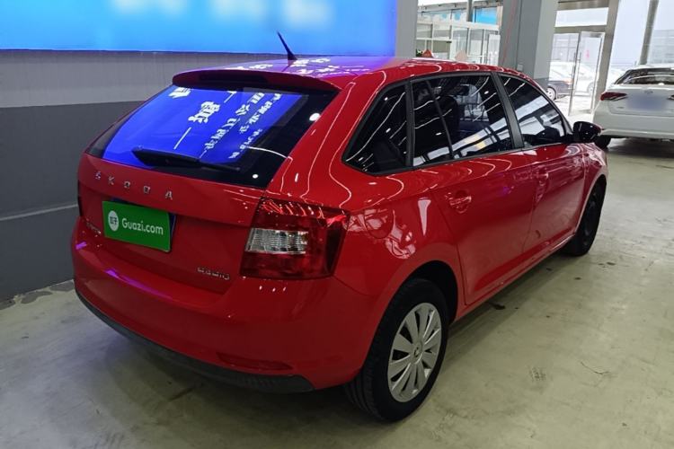 Used Skoda Rapid Spaceback 2019 Revised Version 1.5L Automatic Standard Edition China V Standard Rear Right 45 Deg