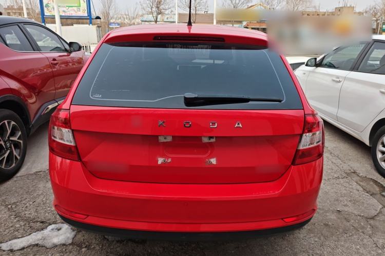 Used Skoda Rapid Spaceback 2019 1.5L Automatic Comfort Edition Rear