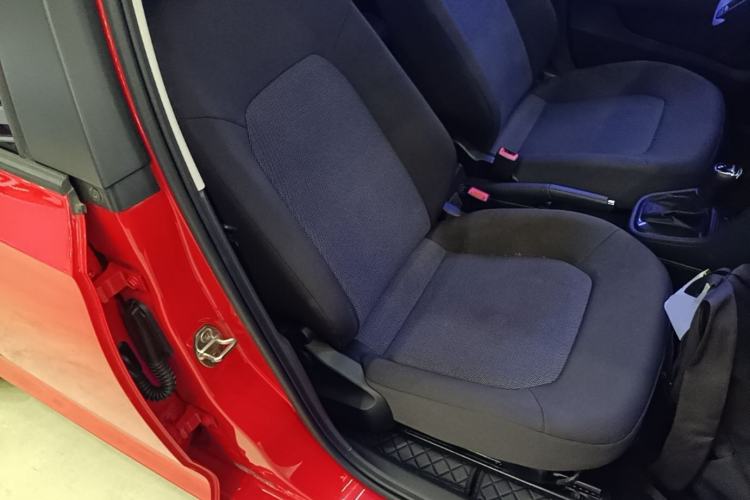 Used Skoda Rapid Spaceback 2019 Revised Version 1.5L Automatic Standard Edition China V Standard Right Front Seat
