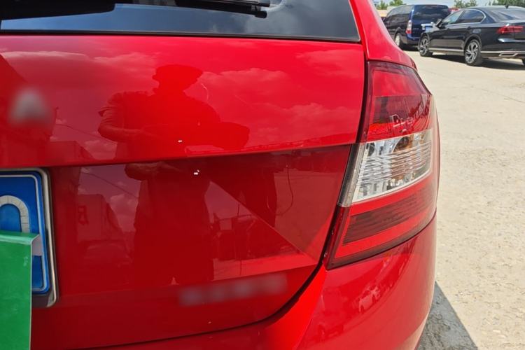 Used Skoda Rapid Spaceback 2019 Revised Version 1.5L Automatic Comfort Edition China VI Standard Right Rear Taillight