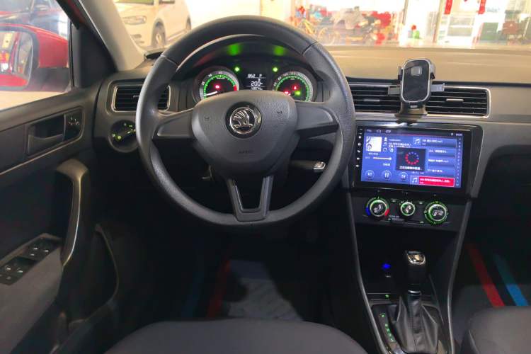 Used Skoda Rapid Spaceback 2019 Revised Version 1.5L Automatic Standard Edition China VI Steering Wheel