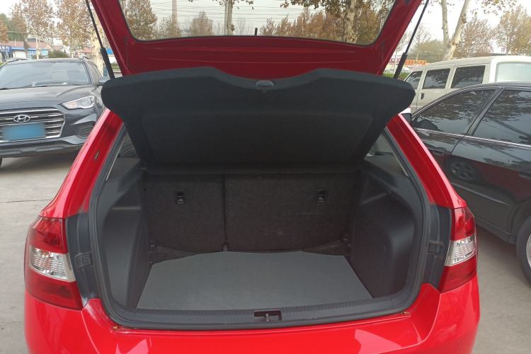 Used Skoda Rapid Spaceback 2019 1.5L Automatic Comfort Edition Trunk