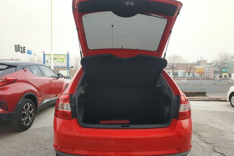 Used Skoda Rapid Spaceback 2019 1.5L Automatic Comfort Edition Trunk
