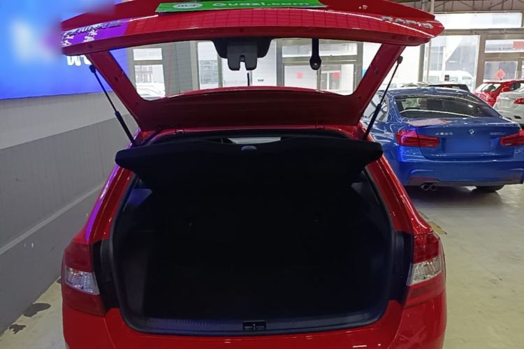 Used Skoda Rapid Spaceback 2019 Revised Version 1.5L Automatic Standard Edition China V Standard Trunk