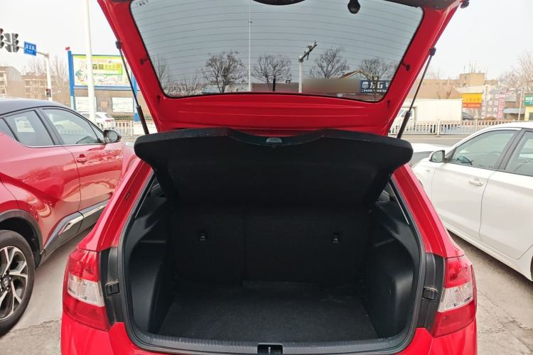Used Skoda Rapid Spaceback 2019 1.5L Automatic Comfort Edition Trunk