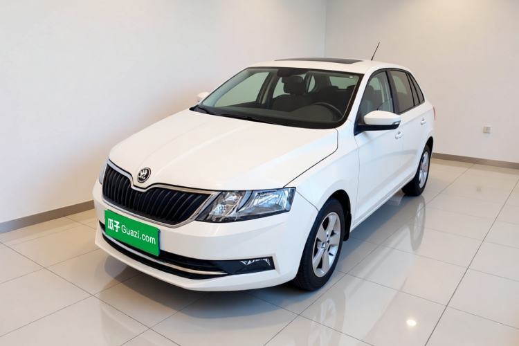 Ojetý Skoda Rapid Spaceback 2019 1.5L Automatic Comfort Edition Guazi used car, China used car export, Used car for sale, Used  cars, Cheapest cars for sale