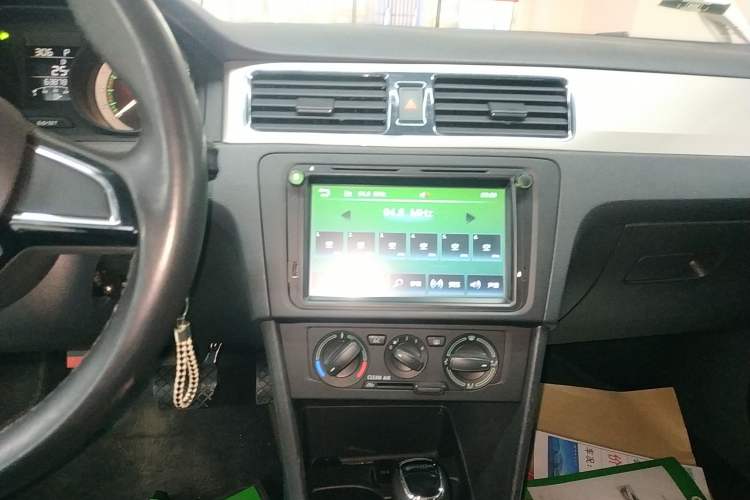 Used Skoda Rapid Spaceback 2019 Revised Version 1.5L Automatic Comfort Edition China V Standard Audio And AC Panel