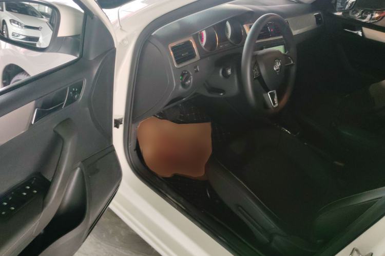 Used Skoda Rapid Spaceback 2019 1.5L Automatic Comfort Edition Driver Seat