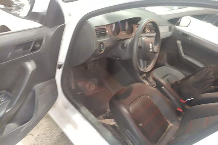 Used Skoda Rapid Spaceback 2019 1.5L Automatic Standard Edition Driver Seat