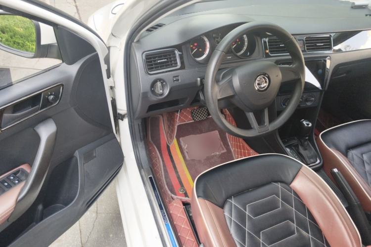 Used Skoda Rapid Spaceback 2019 1.5L Automatic Standard Edition Driver Seat