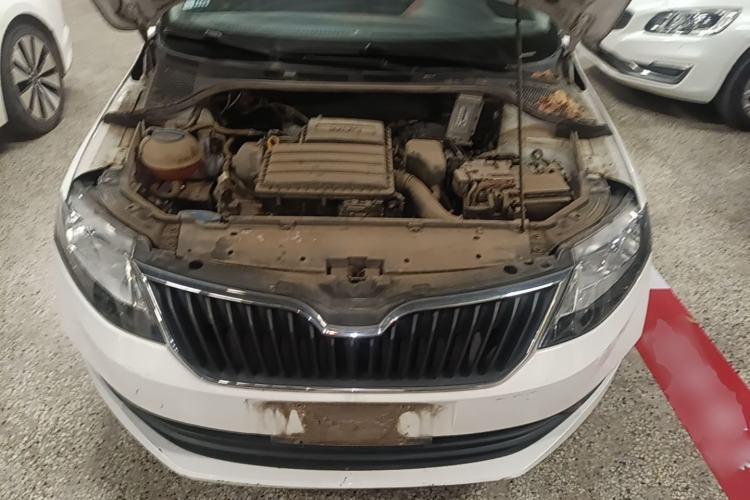 Used Skoda Rapid Spaceback 2019 1.5L Automatic Standard Edition Engine Bay