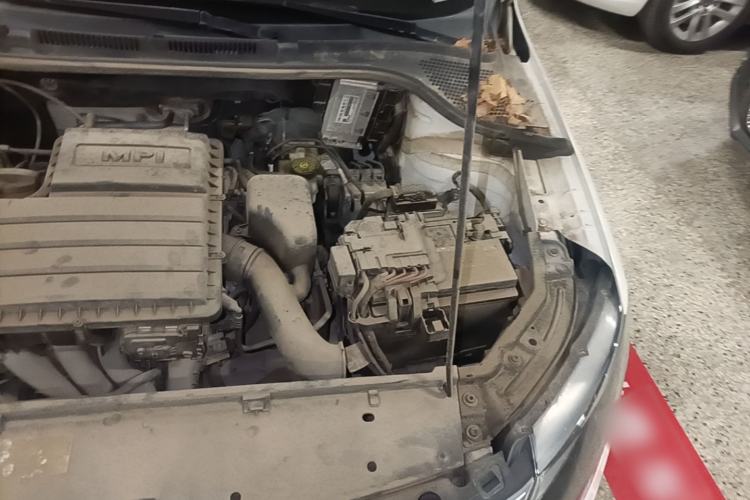 Used Skoda Rapid Spaceback 2019 1.5L Automatic Standard Edition Engine Bay Left
