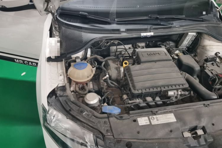 Used Skoda Rapid Spaceback 2019 Revised Version 1.5L Automatic Comfort Edition China VI Standard Engine Bay Right