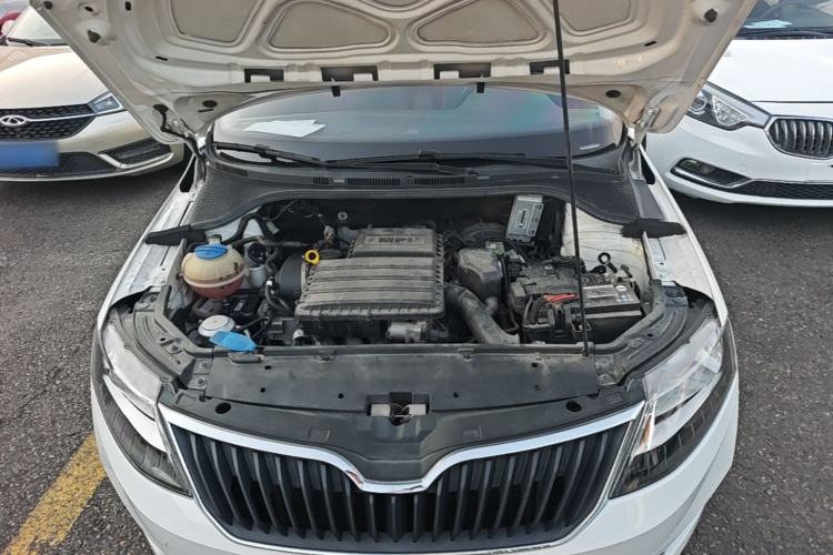 Used Skoda Rapid Spaceback 2019 Revised Version 1.5L Automatic Comfort Edition China V Standard Engine Bay