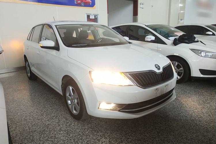 Used Skoda Rapid Spaceback 2019 Revised Version 1.5L Automatic Comfort Edition China V Standard Exterior 1
