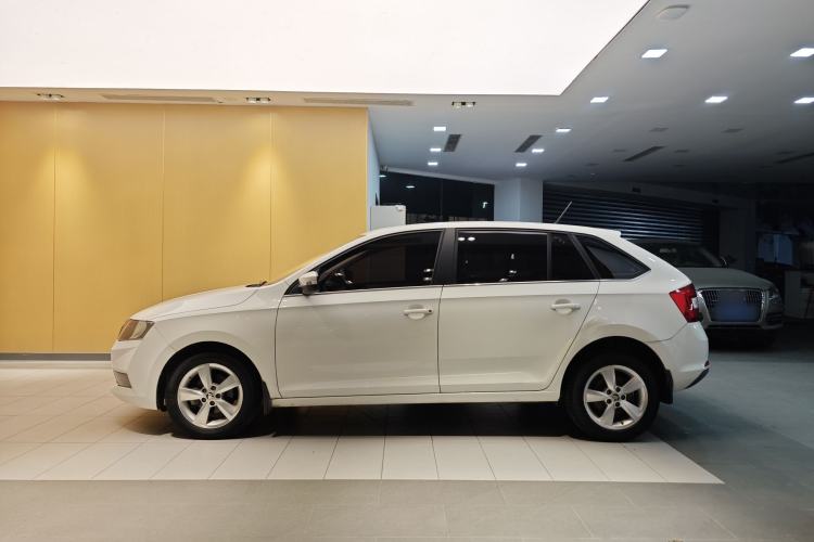 Used Skoda Rapid Spaceback 2019 1.5L Automatic Comfort Edition Exterior 11