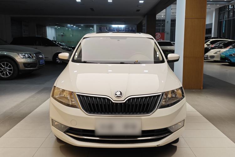 Used Skoda Rapid Spaceback 2019 1.5L Automatic Comfort Edition Exterior 14