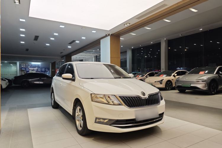 Used Skoda Rapid Spaceback 2019 1.5L Automatic Comfort Edition Exterior 15