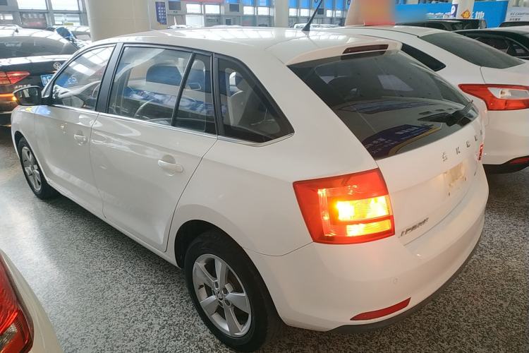 Used Skoda Rapid Spaceback 2019 Revised Version 1.5L Automatic Comfort Edition China V Standard Exterior 2