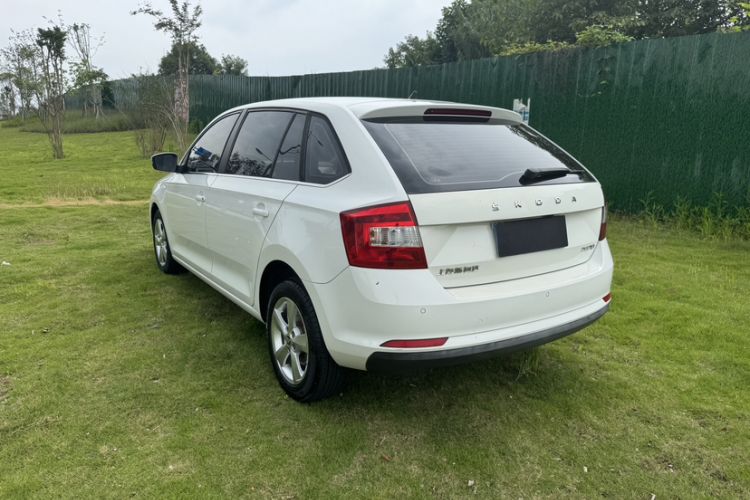 Used Skoda Rapid Spaceback 2019 Revised Version 1.5L Automatic Comfort Edition China V Standard Exterior 3