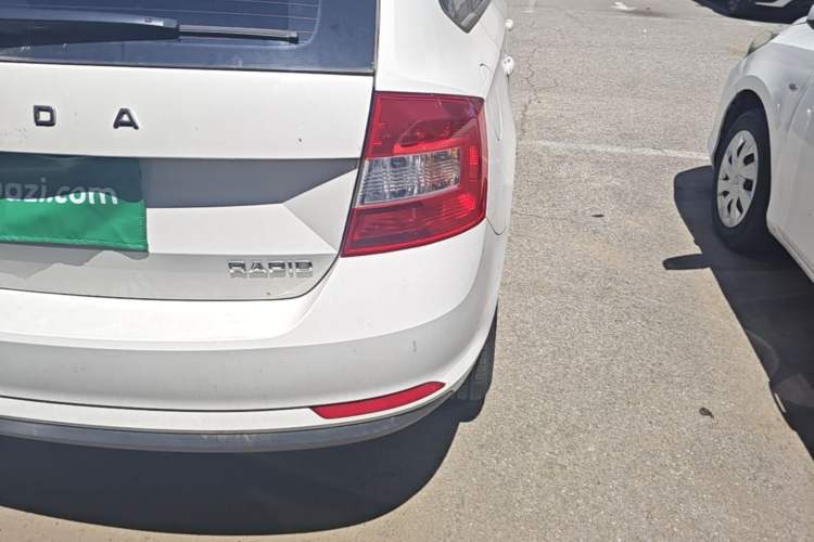 Used Skoda Rapid Spaceback 2019 1.5L Automatic Standard Edition Exterior 3