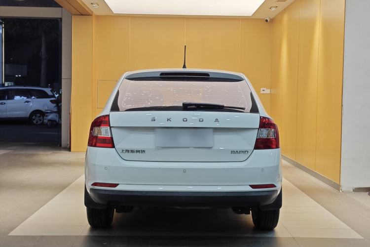 Used Skoda Rapid Spaceback 2019 1.5L Automatic Comfort Edition Exterior 4