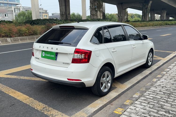 Used Skoda Rapid Spaceback 2019 Revised Version 1.5L Automatic Comfort Edition China VI Standard Exterior 5