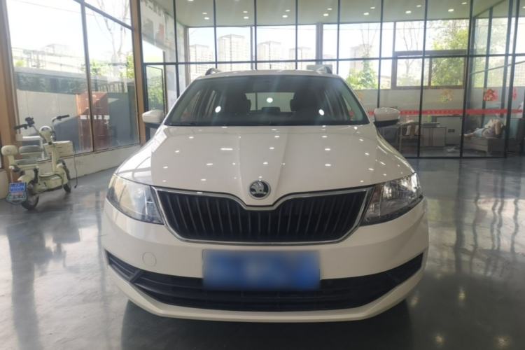 Used Skoda Rapid Spaceback 2019 Revised Version 1.5L Manual Entry-Level Edition China VI Front