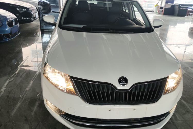 Used Skoda Rapid Spaceback 2019 1.5L Automatic Comfort Edition Front