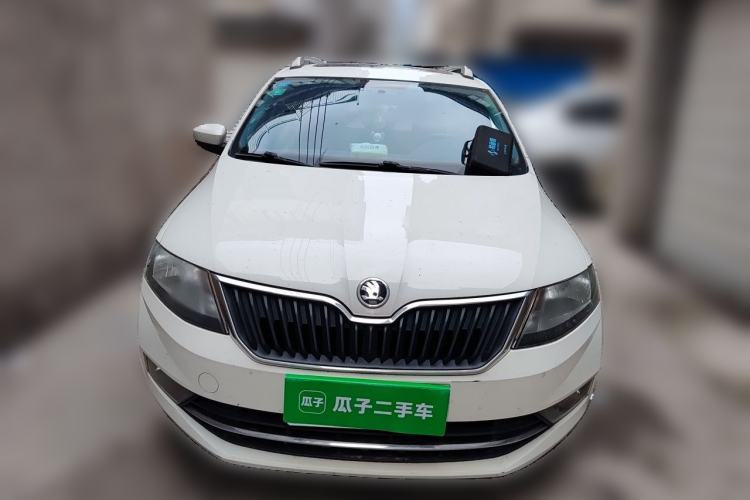 Used Skoda Rapid Spaceback 2019 1.5L Automatic Comfort Edition Front