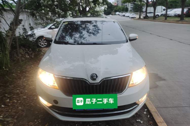 Used Skoda Rapid Spaceback 2019 1.5L Automatic Comfort Edition Front
